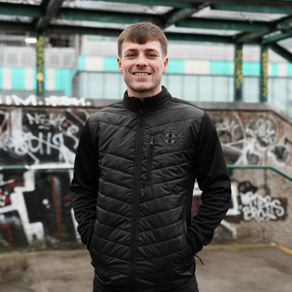 Spirit of 82 - Northern Ireland Retro Football ThermoFlex Hybrid Jacket Blackout Edition