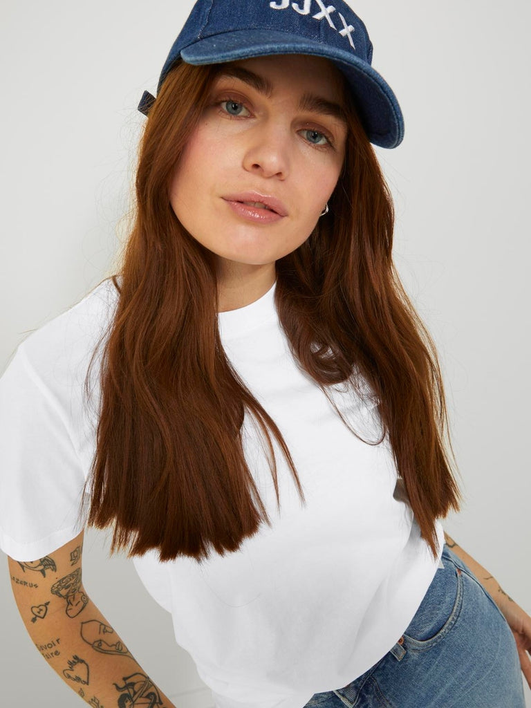 JXANNA T-SHIRT In White